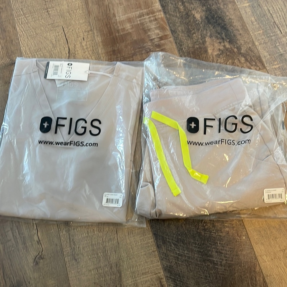 Brand new Figs Taupe Jogger set